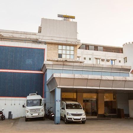 Capital O 69831 Hotel Mount Heera Ченнаї Екстер'єр фото
