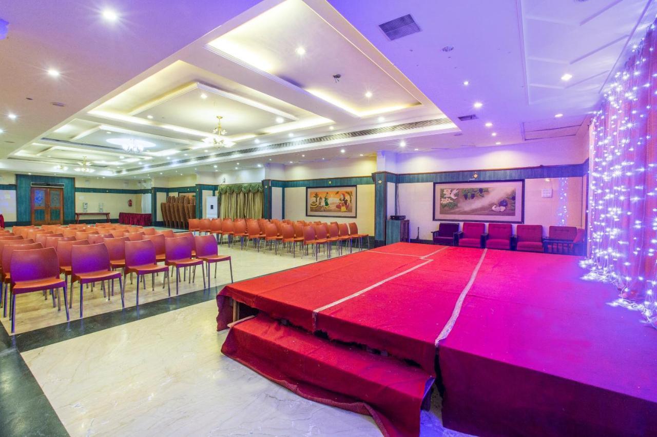Capital O 69831 Hotel Mount Heera Ченнаї Екстер'єр фото