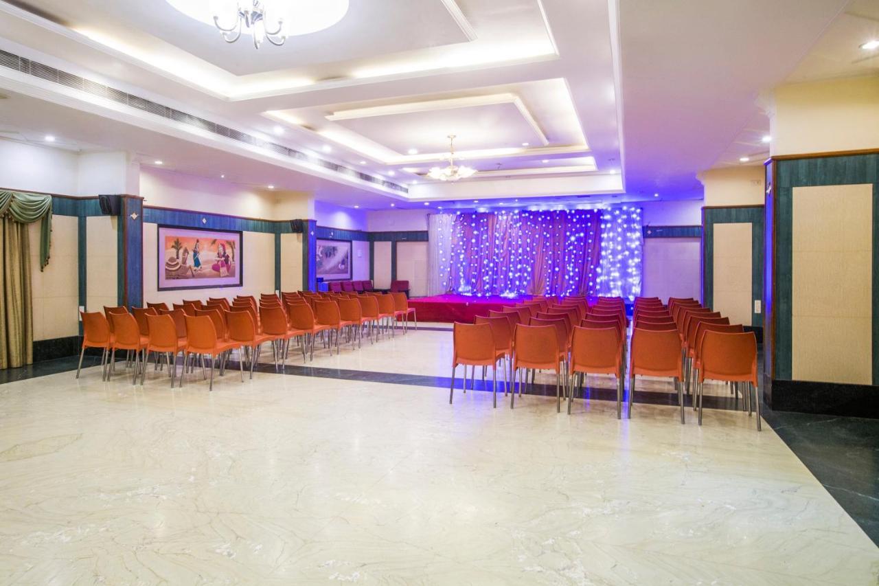 Capital O 69831 Hotel Mount Heera Ченнаї Екстер'єр фото